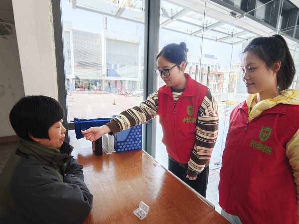 盐城师范学院304永利：研以致用护呼吸，青春实践暖校园